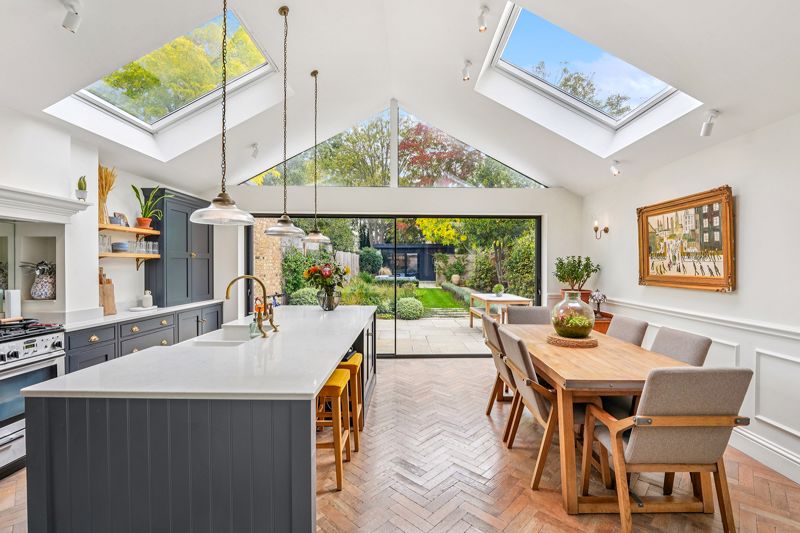 Kitchen - click for photo gallery